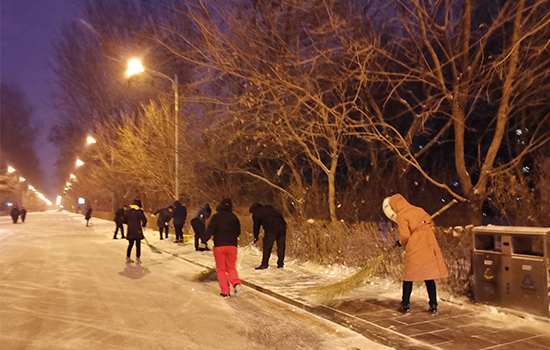 一起 | 当疫情遇到雪情 ——风雪中的鼎博建设人